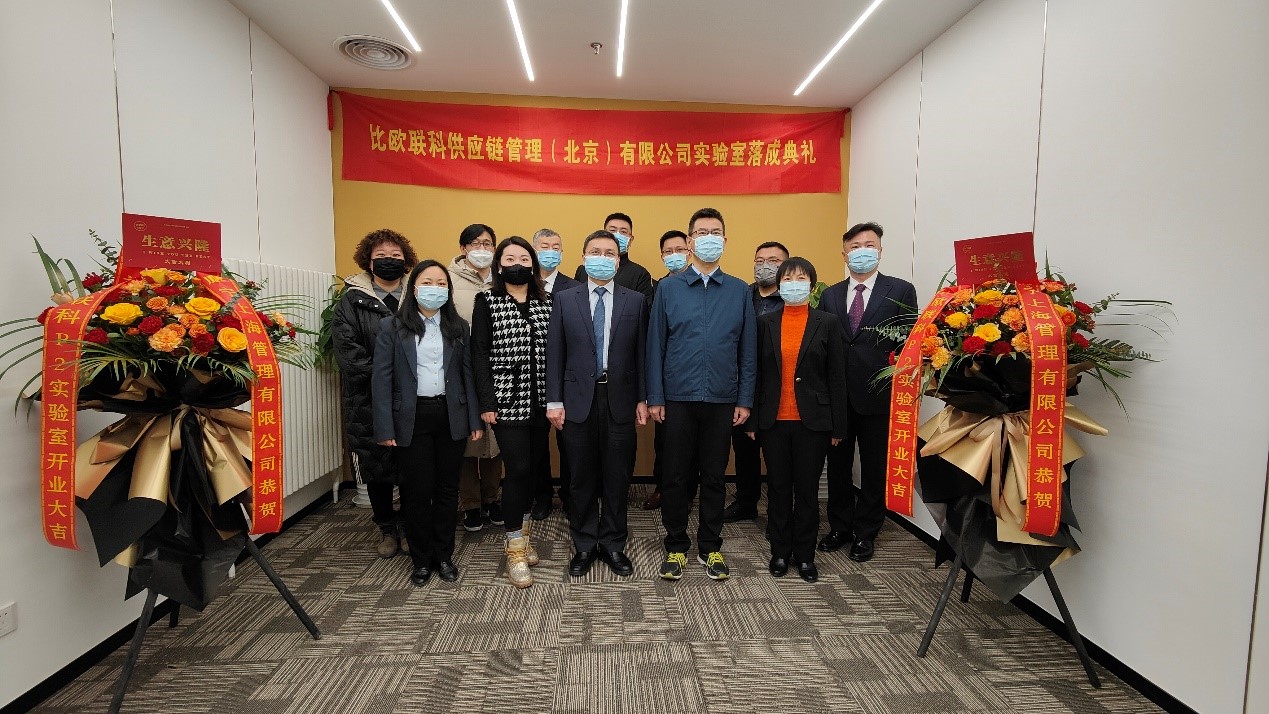 教授和乖乖女H灌满阮阮视频